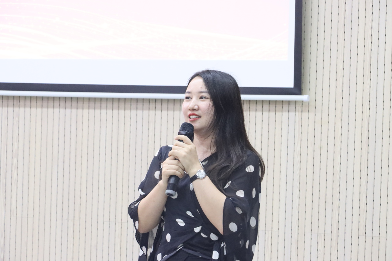 赋能产品生命周期管理，推动企业全面实现ESG——亚商学院走进沃特虹彩检测(图5)